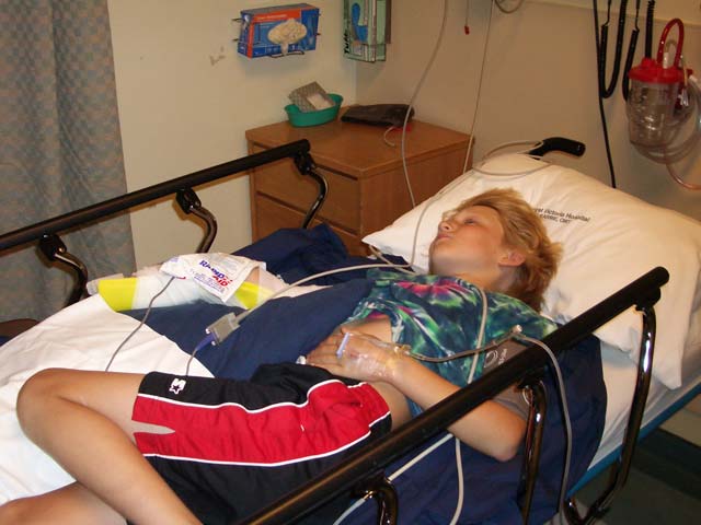 Jakob breaks arm in half